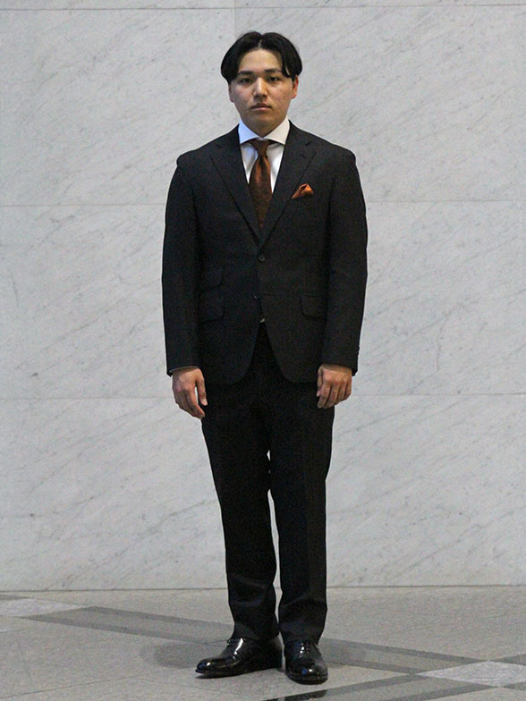 入学式から就活まで活躍する一着