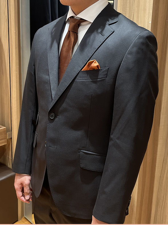 入学式から就活まで活躍する一着