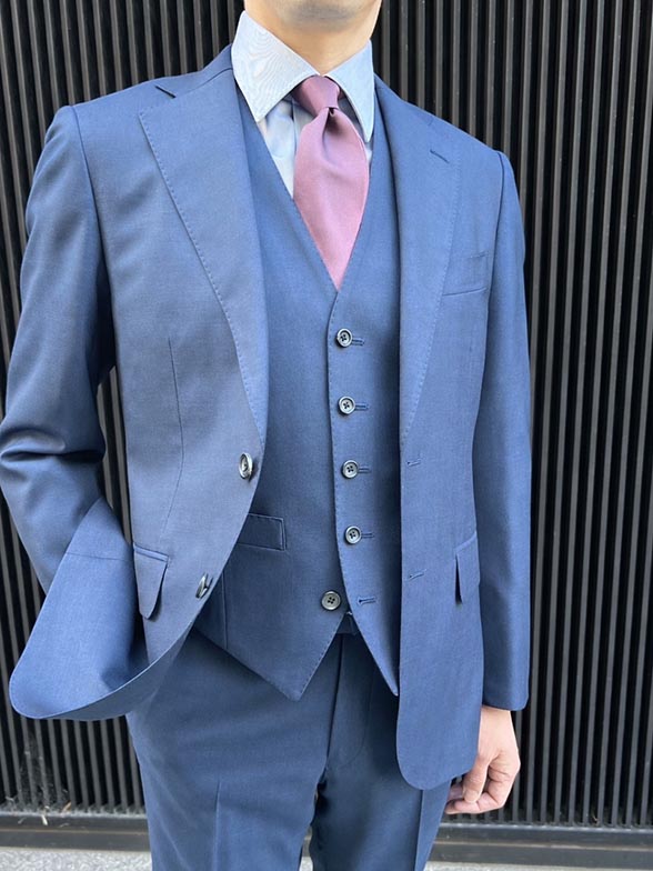 シルク混ならではの美しい光沢