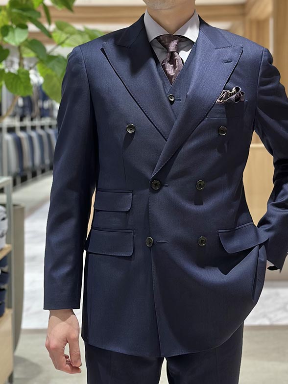 理想を形にした英国クラシックスーツ