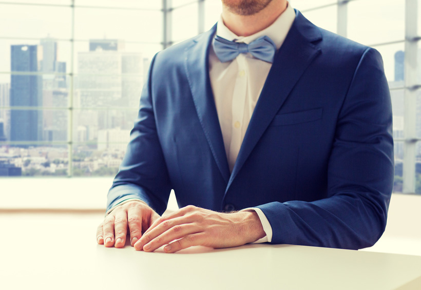 恥ずかしくないように 結婚式のネクタイはマナーを守って ビジネスマンのためのスーツ関連コラム オーダースーツなら株式会社オンリー