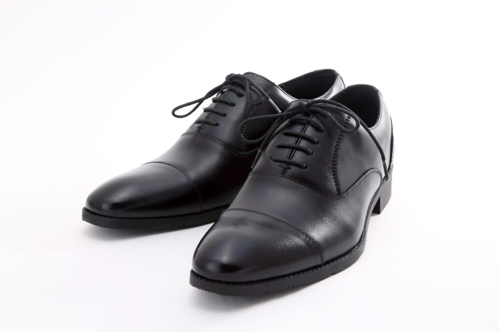 快適に革靴を履くなら必須 正しい靴紐の結び方 ビジネスマンのためのスーツ関連コラム オーダースーツなら株式会社オンリー