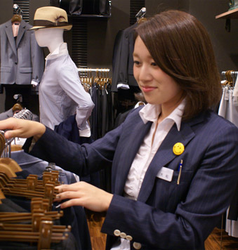 ONLY新宿マルイアネックス店スタッフ2