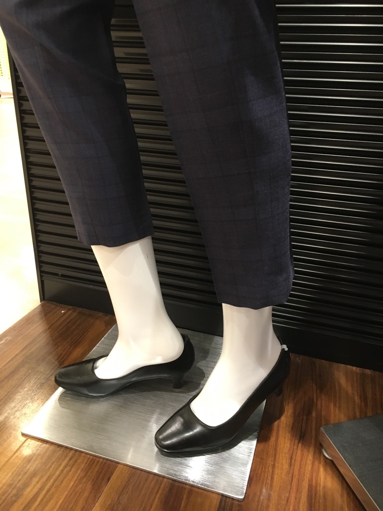 ウィメンズ】 大注目クロップドパンツスーツ☆ONLY新宿マルイアネックス店 – ONLY SHOP BLOG
