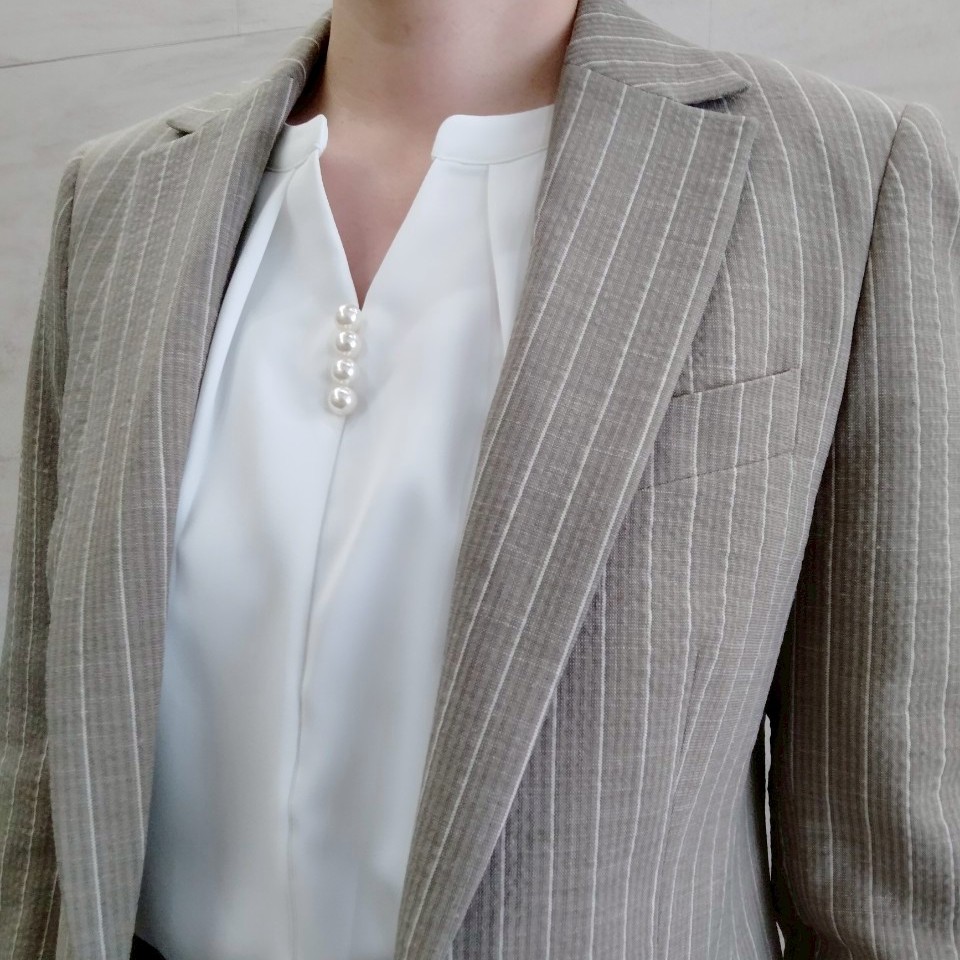 【リネン混✨ベージュストライプスーツのご紹介】　ONLYWOMEN烏丸店