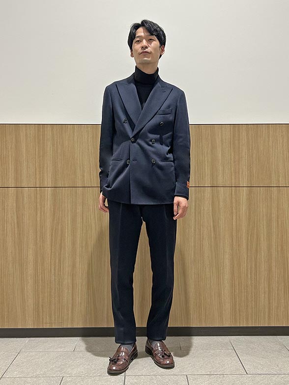 シックに決まる冬の定番コーデ