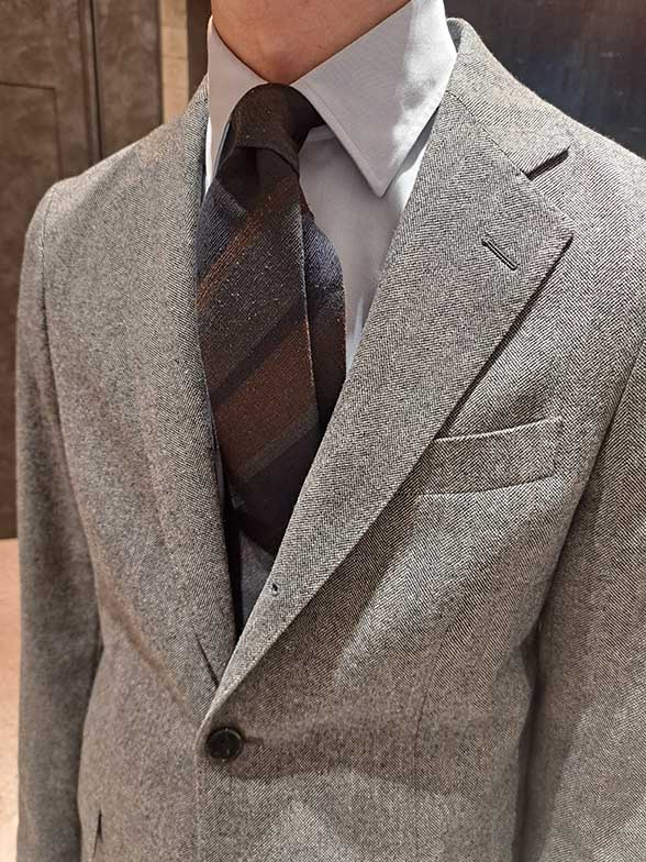 ふんわりとした肌触りと軽やかな着心地