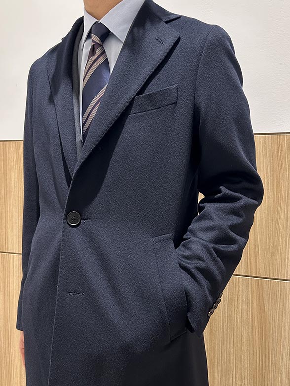 冬の万能チェスターコート