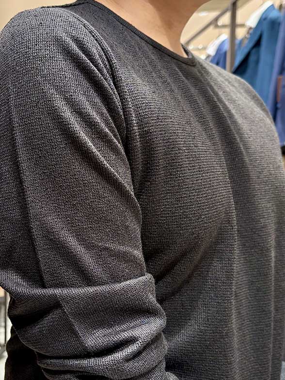 千鳥柄で魅せる、冬のモノトーン