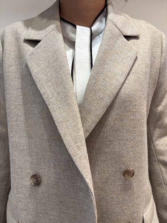 ふんわりとした柔らかな素材感