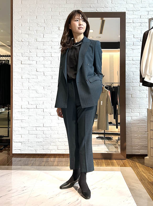 お呼ばれにも映える美シルエット