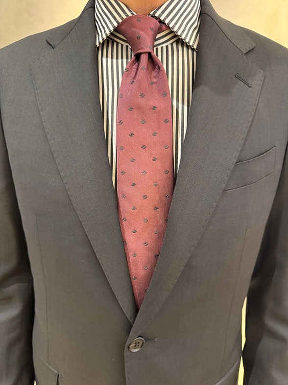 ピンクで差がつく上品スタイル