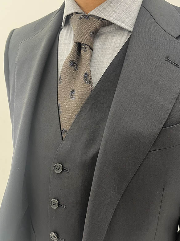 堅すぎない好印象スタイル