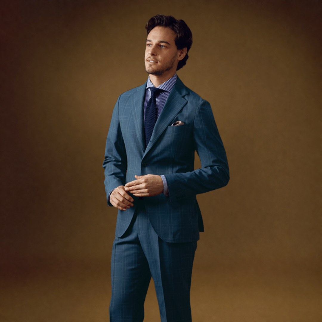 端正な見た目と快適な着心地を併せ持つセットアップジャケット