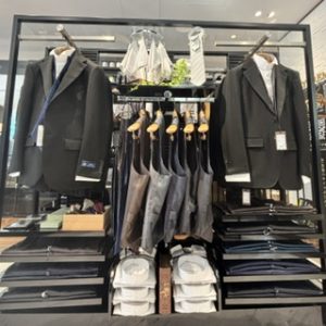 【コストパフォーマンス抜群！幅広く活躍する「礼服」】ONLY淀屋橋店